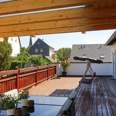 Vakantiehuis Lovely In With Wifi